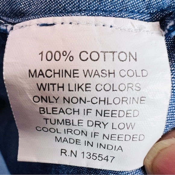 CHAMBRAY DENIM LONG JACKET PATCH POCKETS ROLL TAB SLEEVES SIZE LARGE EUC - Picture 6 of 8